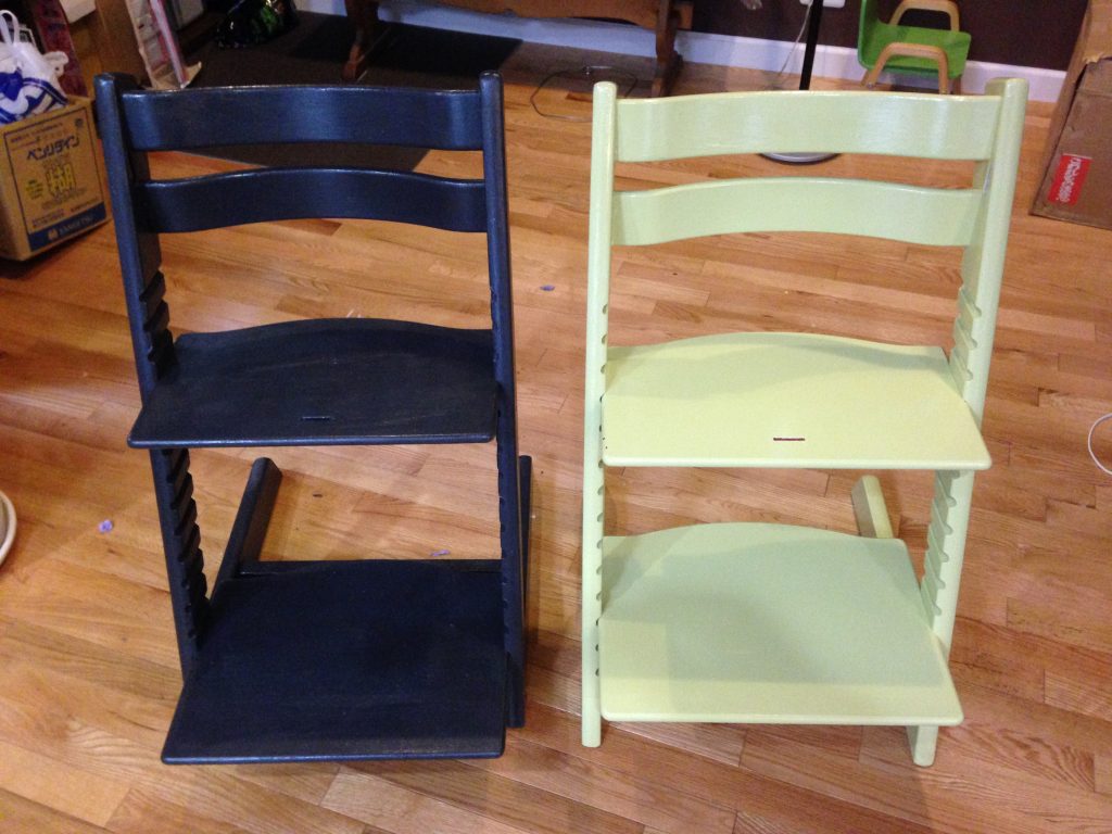 塗り終わった椅子